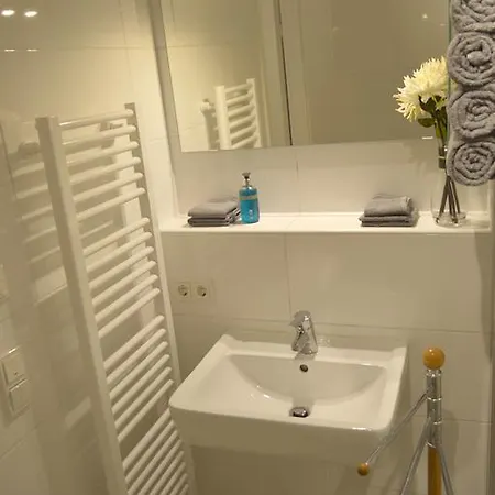 Yeti Lux - Central City Loft Apartment Garmisch-Partenkirchen